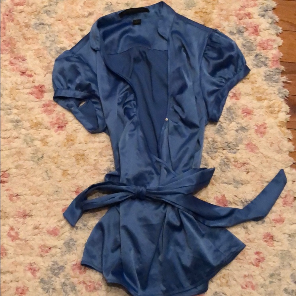 Blue wrap around top